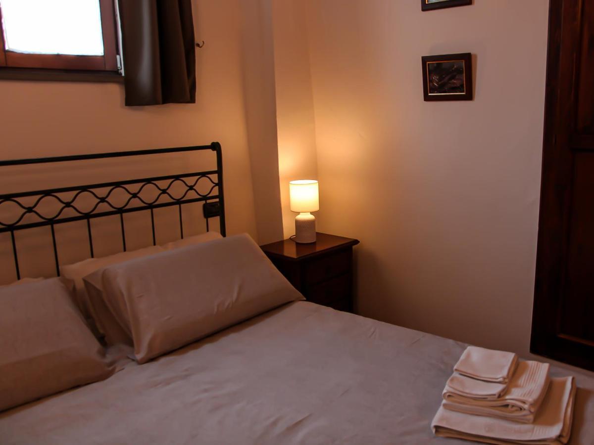 Apartmán Casa Armanni - La Tua Casa Di Pietra Gubbio Exteriér fotografie