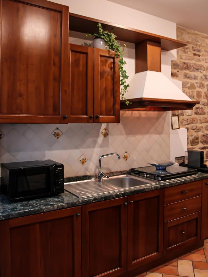 Apartmán Casa Armanni - La Tua Casa Di Pietra Gubbio Exteriér fotografie