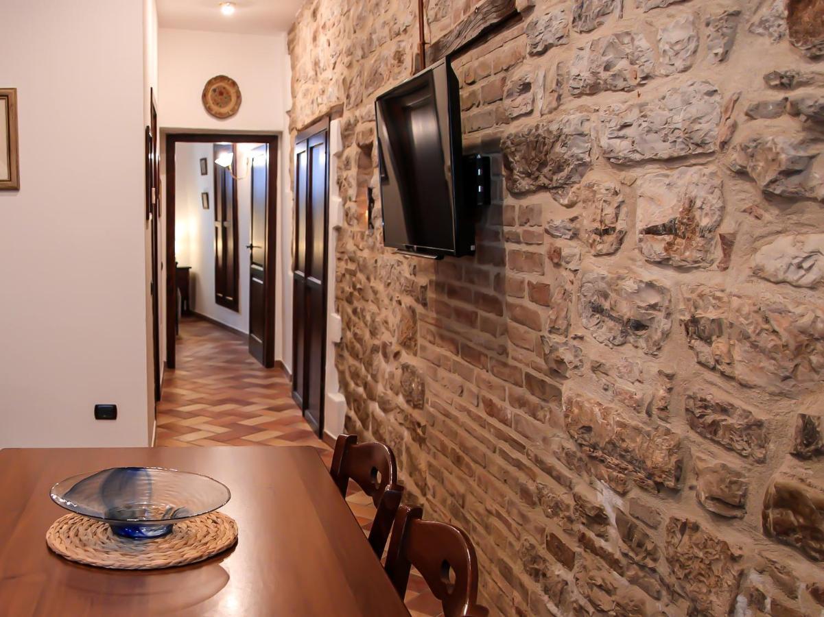 Apartmán Casa Armanni - La Tua Casa Di Pietra Gubbio Exteriér fotografie