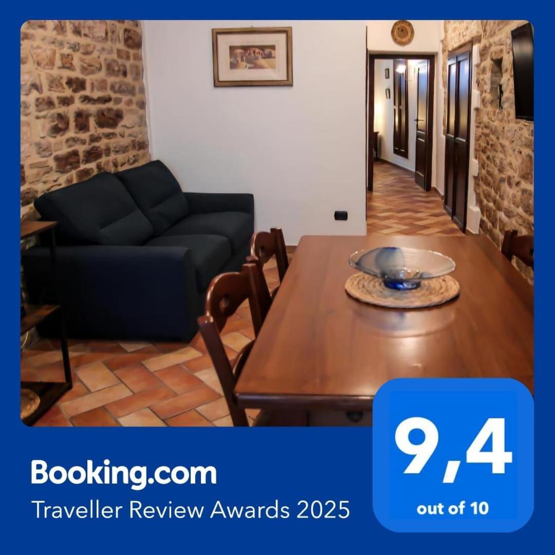 Apartmán Casa Armanni - La Tua Casa Di Pietra Gubbio Exteriér fotografie